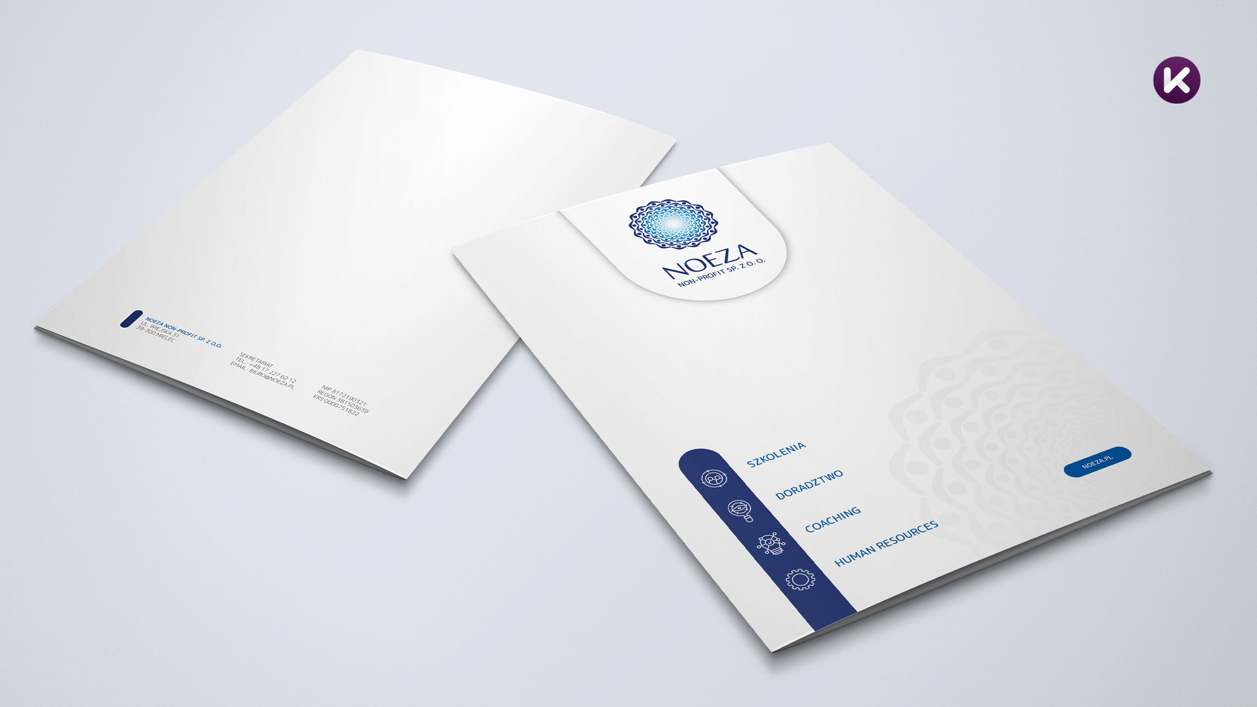 Papierowa teczka A4 z nadrukiem firmy szkoleniowej Noeza z Mielca dodatkowo zabezpieczona folią ochronną matową