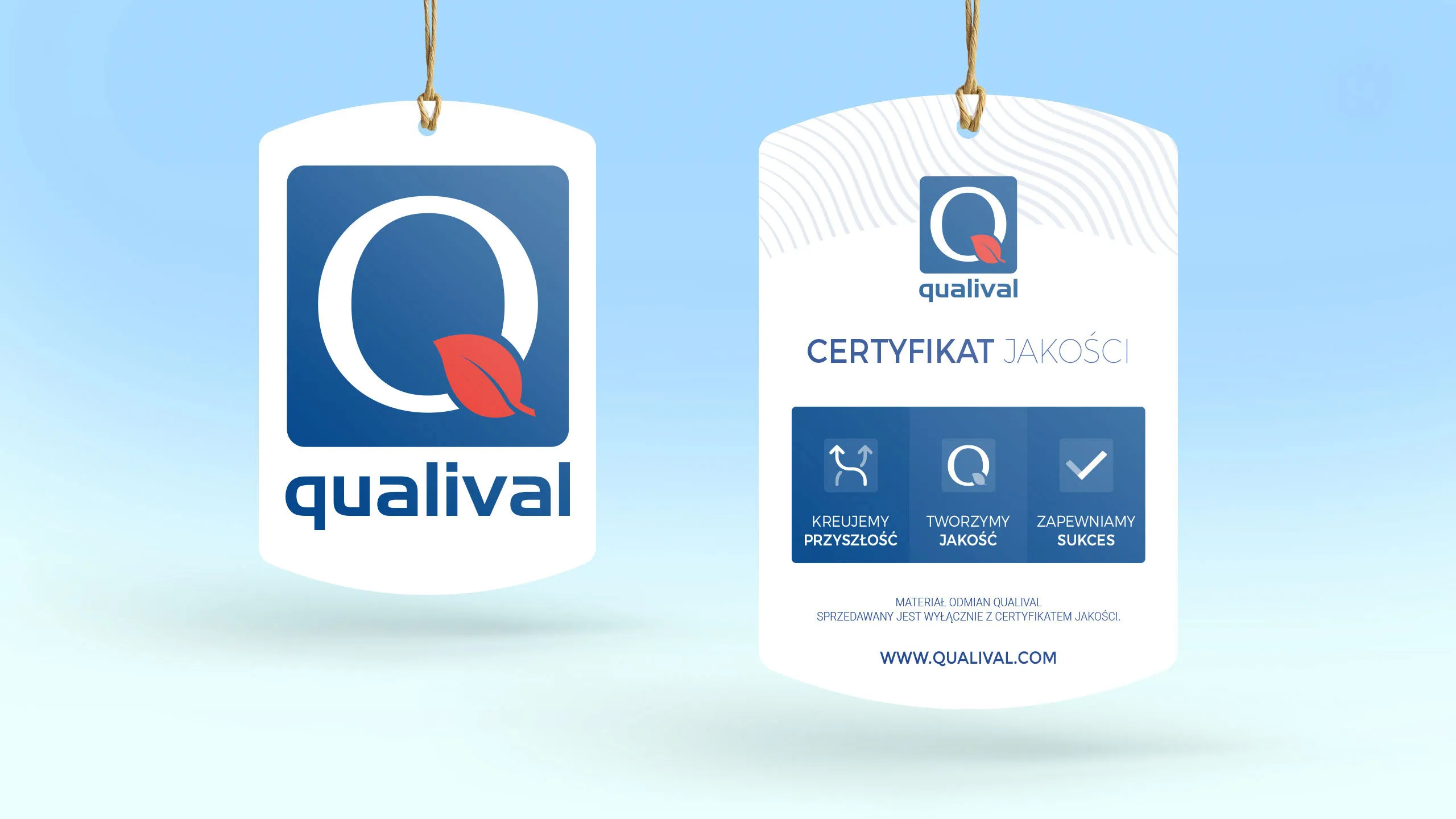 Etykieta jakości Qualival z logo w formie litery Q z liściem oraz hasłem Certyfikat Jakości na białym tle